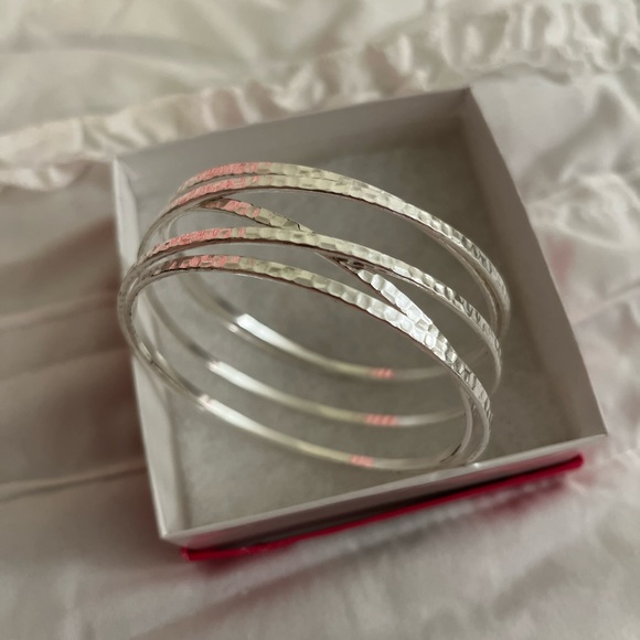 Premier Designs beveled silver linked bangle Illusion bracelet - Picture 4 of 10